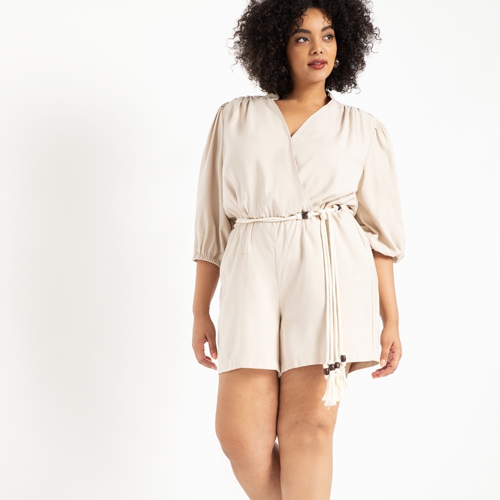 NWOT Eloquii Soft Romper with Belt